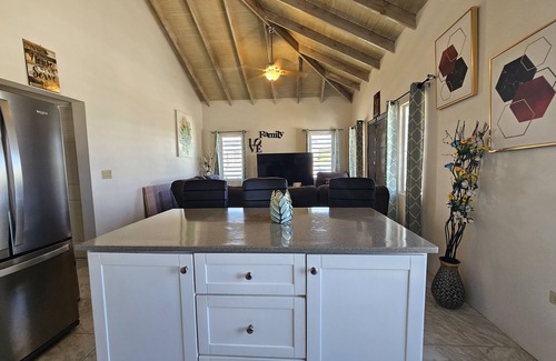 Dickenson Bay House | Palm Cottage, 5 mins to AUA