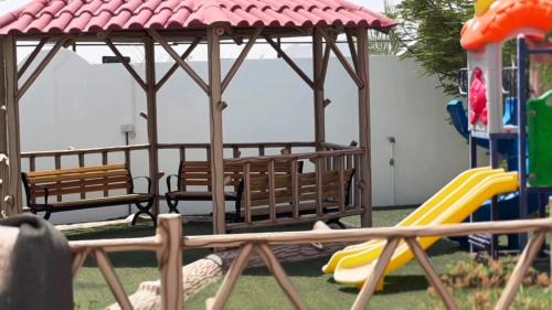 Manah Apartment | Palm House