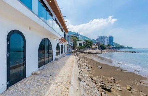 Vung Tau Villa | Palm Villa 46 - Luxury villa by the sea - 4 bedrooms
