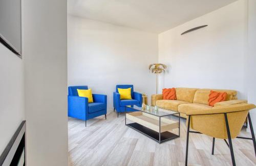 Cimiano Apartment | Palmanova sixty-seven with terrace