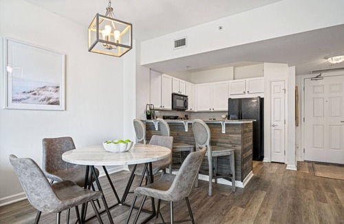Fort Walton Beach - Destin Condo | Palms Paradise 1809 - Stunning Views and Amenities