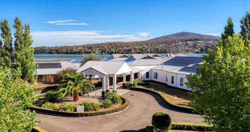 St Helens Hotel | Panorama Hotel St Helens