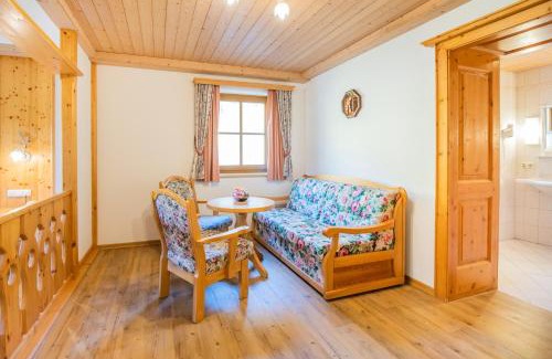 Holzgau Hotel | Panorama-Hotel Winklerhof