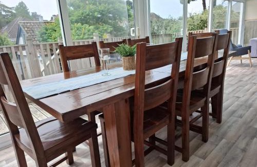 Sandbanks House | Panorama House - 400m from Sandbanks beach