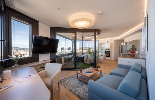 Josefstadt Apartment | Panorama suite with a view over Vienna