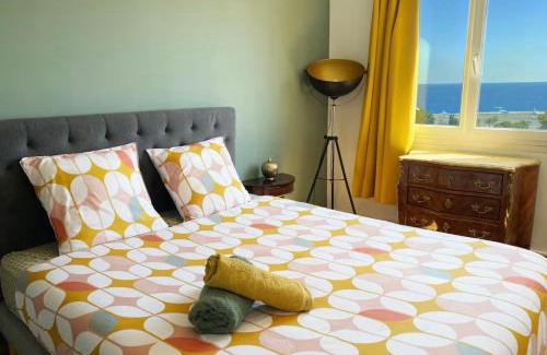 La Californie Apartment | PANORAMIC SEA VIEW - Air conditioning - Terrace - 2 Bedrooms - Kitchen - Wifi - Tramway