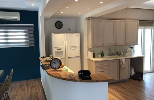 Voula House | PANORAMIC SINGLE FAMILY HOME OVERLOOKING SARONIC GULF