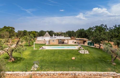San Michele Salentino House | Panoramic Trullo Tramonto With Pool