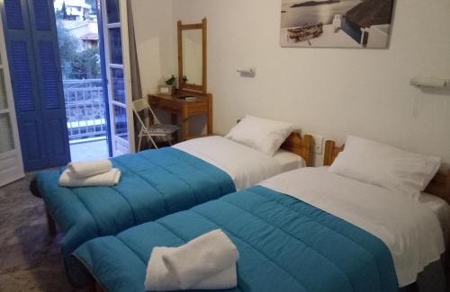 Poros Apartment | Panos Studios