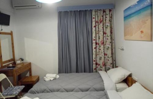 Poros Apartment | Panos Studios