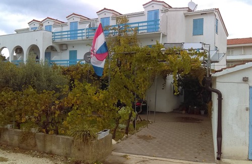 Sucuraj Apartment | Pansion Ivan Sućuraj