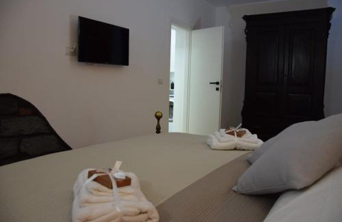 Ragalna House | Papà Vulcano - Oasi di Pietra