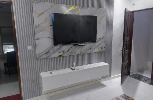 Yof Apartment | paradis de ouest foire