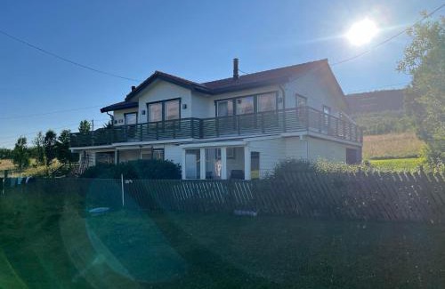 Lyngen Apartment | Paradis