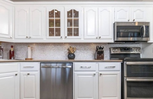 Sunshine Estates House | Paradise Awaits!