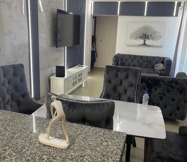 Yamasa Apartment | Paradise
