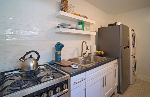 Rosendal Apartment | Paradise Palms Studio w/pool and ocean views
