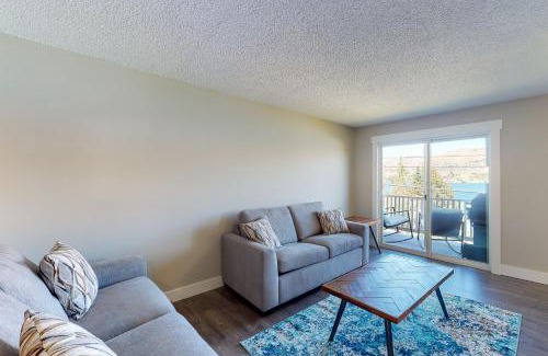 Chelan Apartment | Paradise View #211