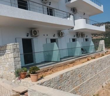 Himare Hotel | Paradise View