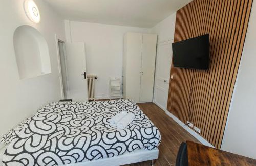 Aulnay-sous-Bois Apartment | Paris Cozy Studio - 15 Min Paris