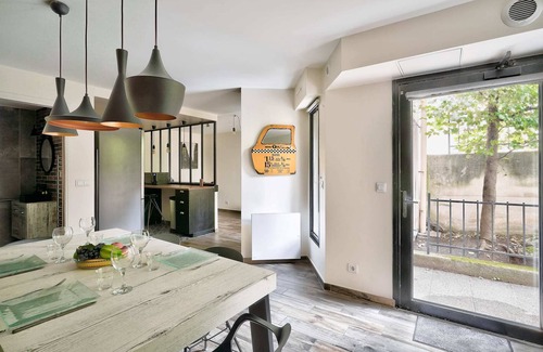 Bel-Air Nord Apartment | ParisConciergerie - 2BR apartment 4 people