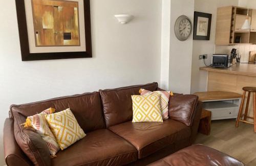 Northampton Apartment | Park Cottage - Cosy 1 bedroom