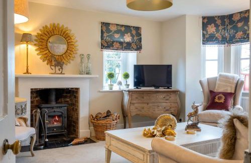 Glaston House | Park Cottage