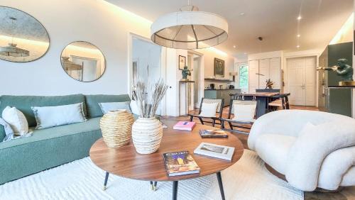 Istvanmezo Apartment | Parkside Heaven Apartment