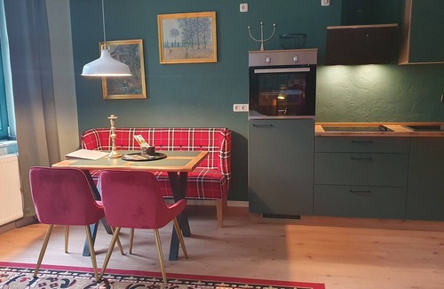 Bad Muskau Apartment | Parkside Retreat Central location perfect for couples and families