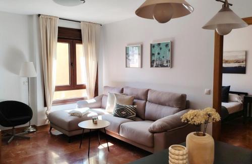 Almeria Centro Apartment | Paseo de Almería Suites en pleno centro de Almería, 2 Hab