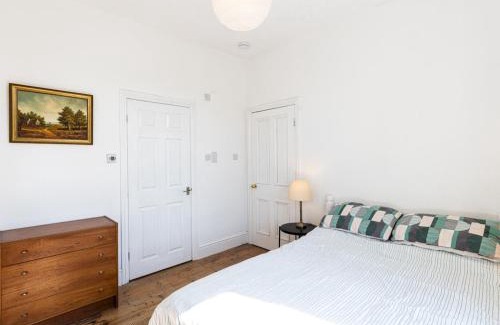 Jesmond Apartment | Pass the Keys Stylish 2-Bed Flat in the Heart of Jesmond
