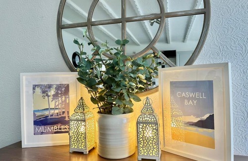 Mumbles House | Pass the Keys Traditional cottage in the Heart of Mumbles