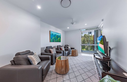 Hamilton Island Apartment | Pavilions 9 Hamilton island