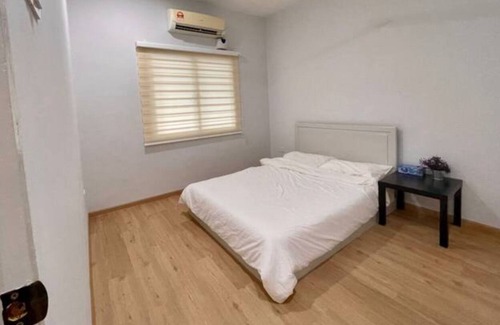 Malacca City House | Paws & Kiddos Friendly Melaka Town Landed House with Parking