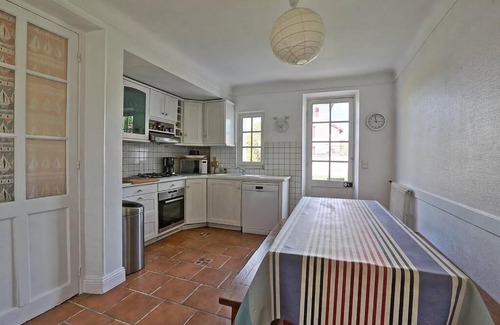 Bayonne House | Pays Basque - Charmante maison avec jardin et piscine
