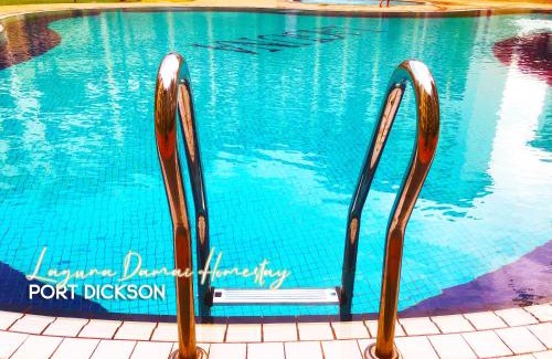 Tanjung Tanah Merah Apartment | PD 3BR Laguna Damai Homestay - Pool View & Near Beach