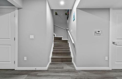 Southeast Edmonton Apartment | Peaceful 1BHK - Maple