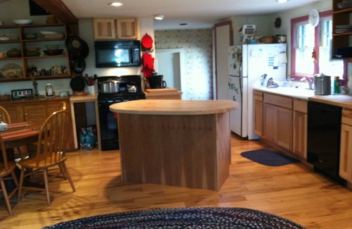 Canaan House | Peaceful Berkshire Getaway Comfortable, Quiet, Lake Access, A/C, 4 bdrms, 2 bath