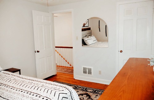 New Century Other | Peaceful Country Retreat - 3-bedroom farmhouse on 4.5 acres with large Barn!