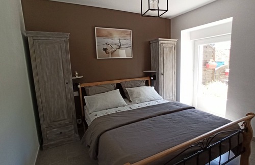 Saint-Alban House | Peaceful house for 8/9 people in a secluded farmhouse, 10 minutes from the beach.