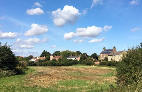 York House | Peaceful location Lower rates for longer lets