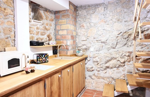 Hvar Villa | Peaceful & Secluded Retreat House on the island of Hvar