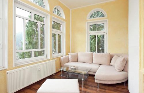 Grunhainichen Villa | Peaceful Villa in Borstendorf