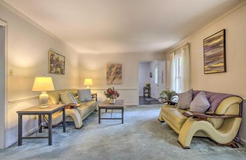 Durham House | Peaceful Waterfront Durham Retreat with Huge Deck!