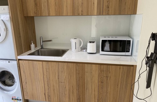 Ocean Grove House | Peaceful Woodlands escape close to beach.