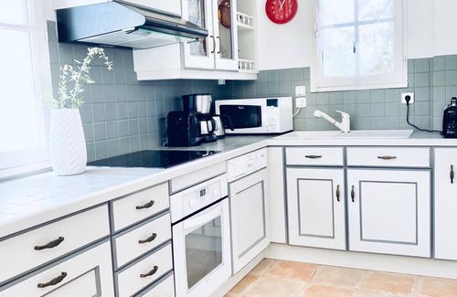 Ile d'Yeu House | PEARL house 5-6 people, 100m from the beach