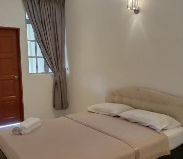 Si Rusa Villa | Pearl Villa 5 Bedroom Unit 16