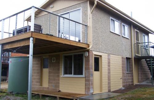 Coles Bay House | Pebble Shack