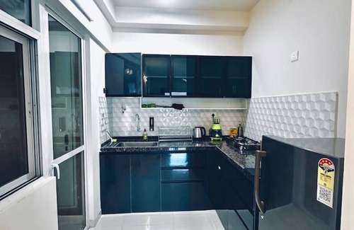 Paud Apartment | Pelican: 2BHK Modern AC Flat on Baner Road, Pune