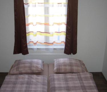 Cheb House | Pension Krásno